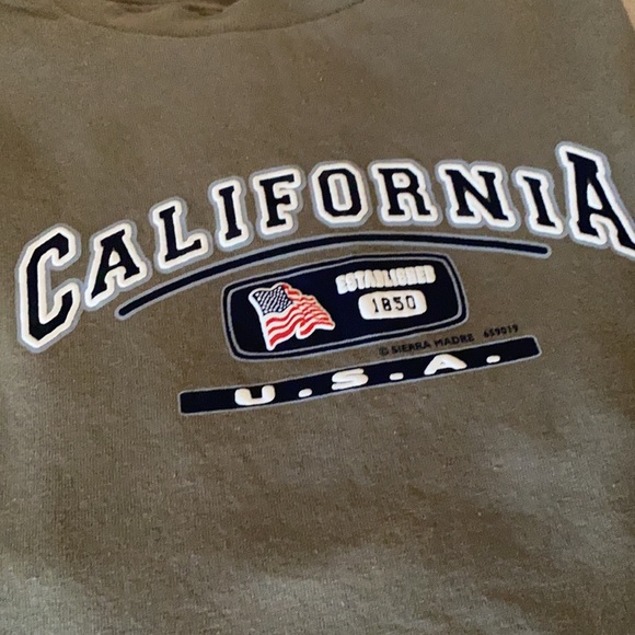 California women’s shirt bundle of 2 NWT - Picture 2 of 3